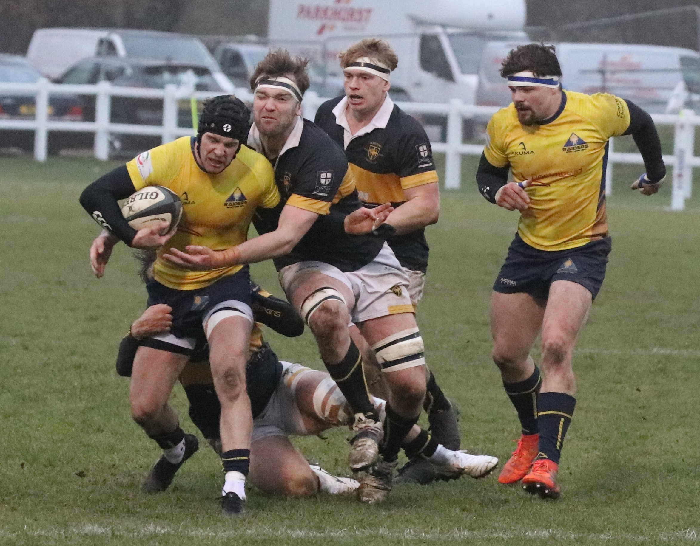 Esher 62 Worthing Raiders 20